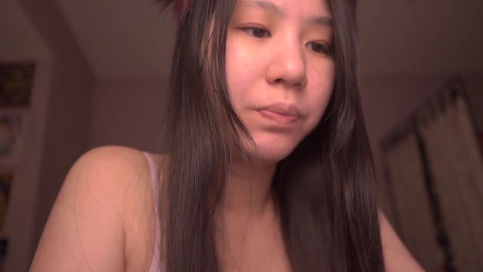 Alize Zaide - Linda chica asiática Fox Cosplay ASMR - Jeremías 5-8