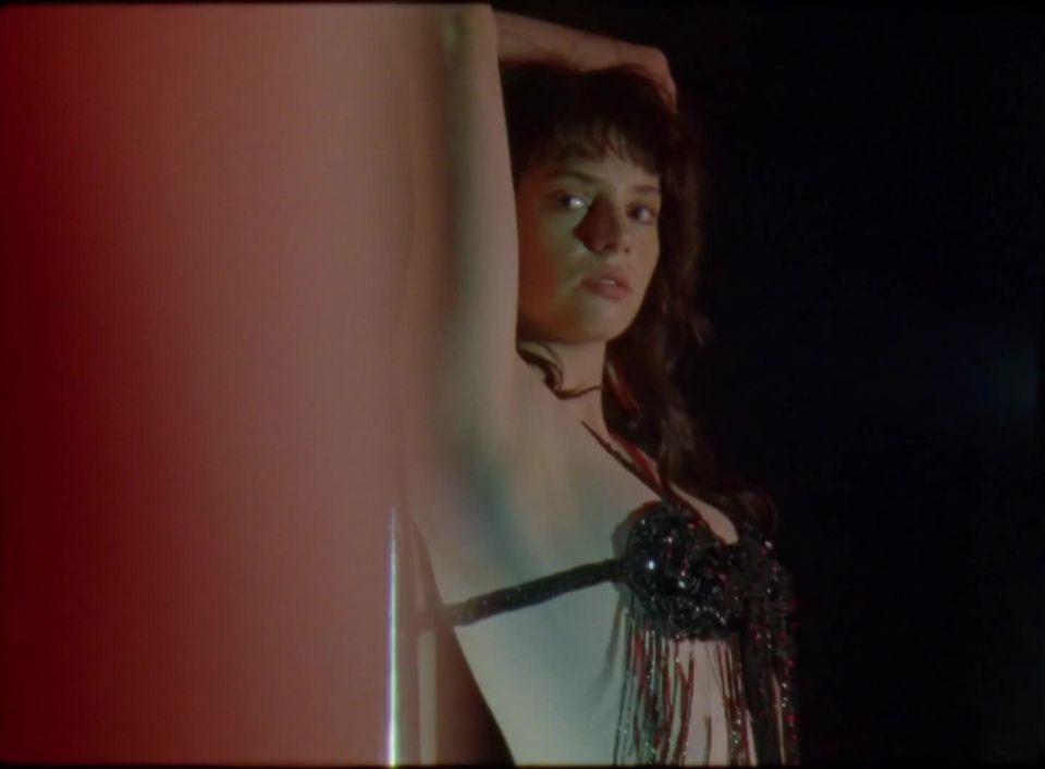 Maya Hawke - Memoria Xperiment Kathy Acker (2020) HD 1080p!!!