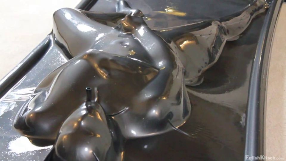 online video porno 7 Beatrice machacar fetiche Miss Kitsch - Vacbed + Lube Win [HD 401,1 MB], fetiche en el fetiche porno