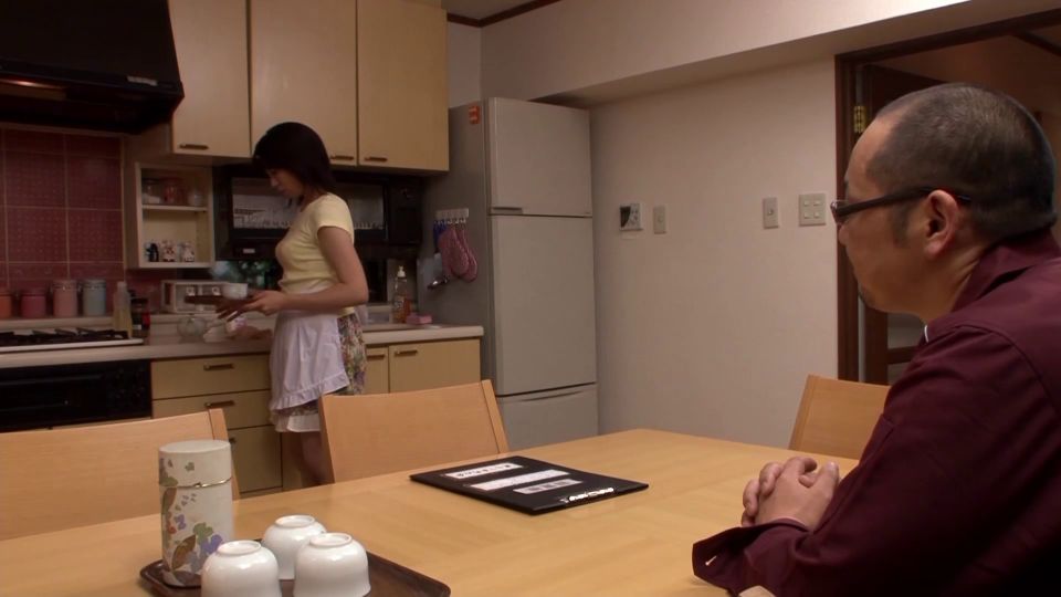 JUC-252 あなた、ごめんなさい… ～刺激に飢えた人妻が一線を越える時～ 新尾きり子