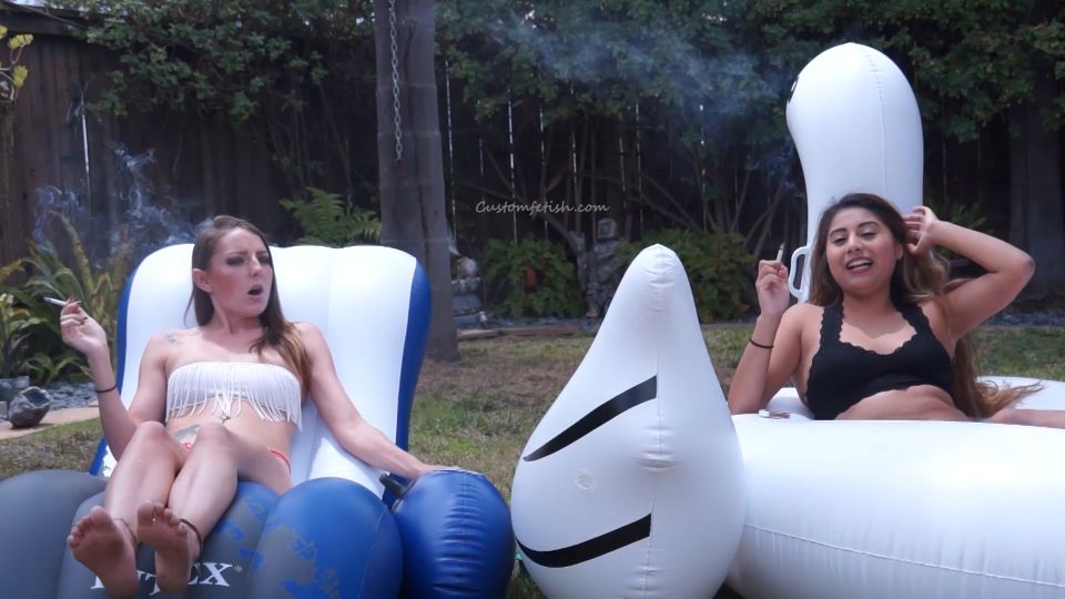 Custom Fetish - Madison n Vivian Smoke Marlboro s - Fetish