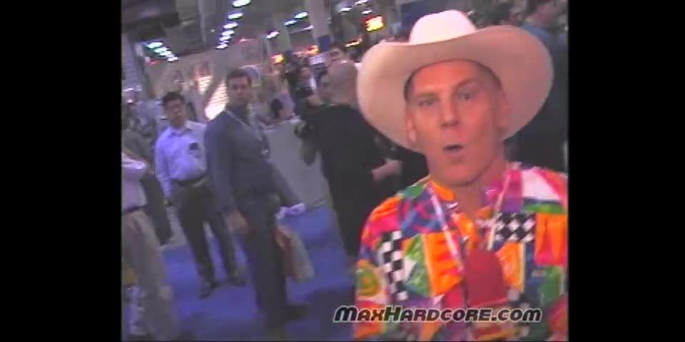 Max Faktor 19 (Hardcore porn)