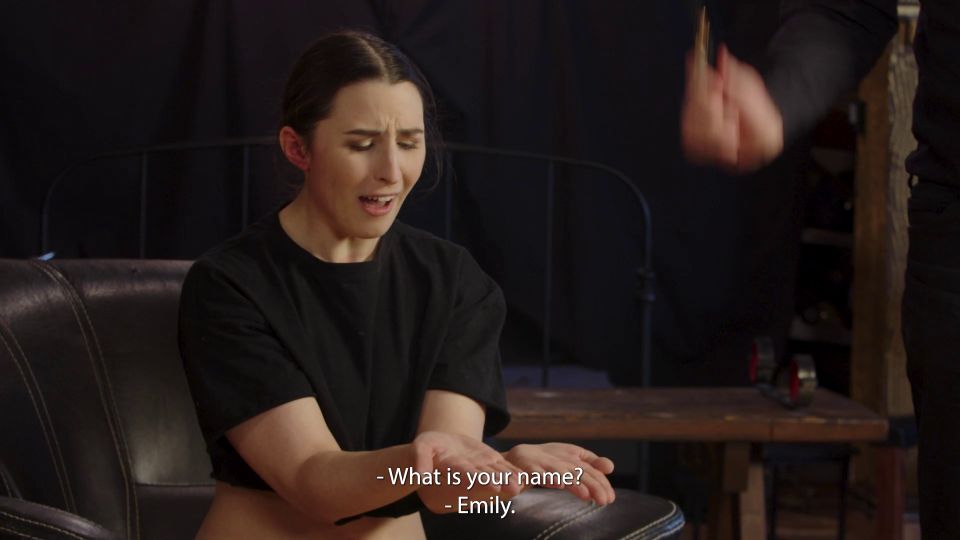 El doloroso impulso de Bet: Debut de Emilie [FullHD] 2025