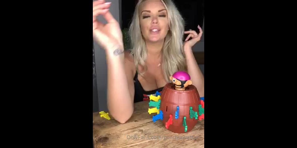 Porchiaxx - porchiawatson () Porchiawatson - national talk like a pirate day george has one sword 19-09-2020