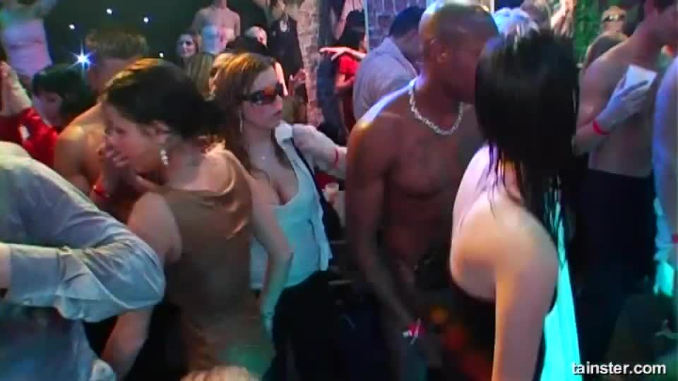 Porno tubo DSO Bride Bang Parte 5 — Cam 1