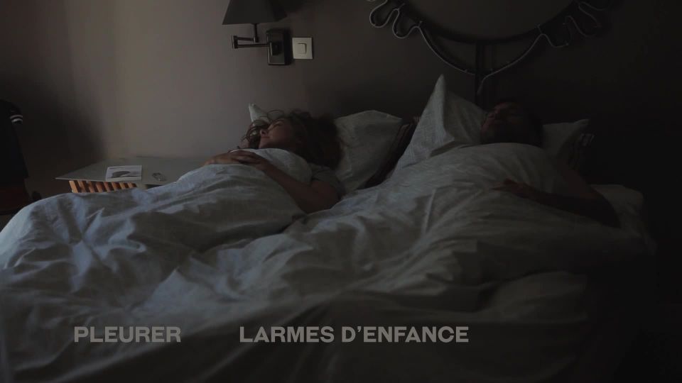 Maelle Genet - Pleurer des larmes d'enfance (2015) HD 1080p - [Celebrity porn]