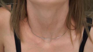 Custom Fetish - Amber s Close Up Throat Gul - Fetish