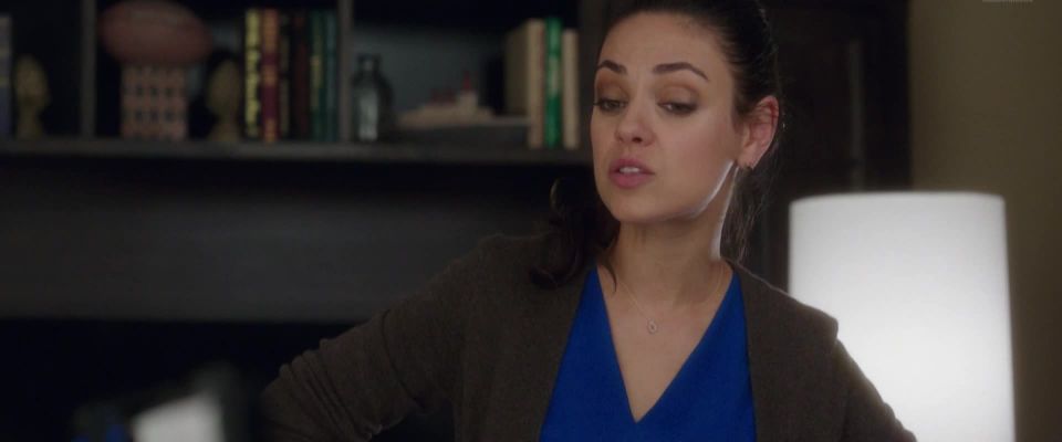 Leah McKendrick – Bad Moms (2016) HD 1080p!!!