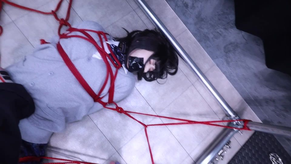 Fantia jp DDD04004120 (Uniform Adhesion) 制服張り付け ショート２