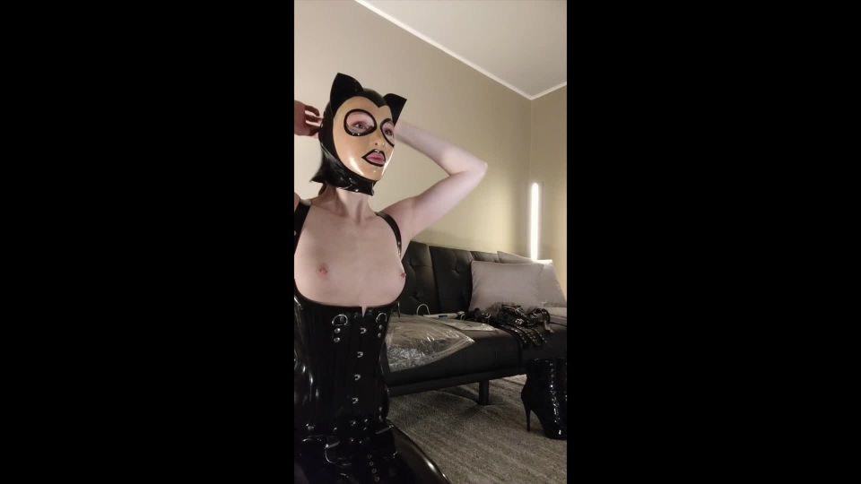Mbot - mdollbot () Mdollbot - oh my we love a dress up vid right i made a minute version sent straight to your dms 11-07-2020