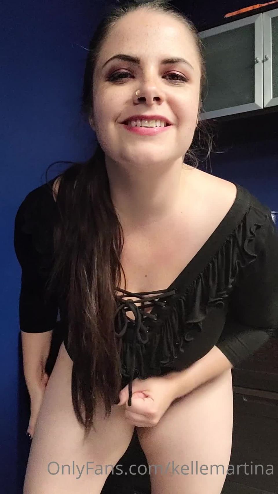 Kelle Martina Kellemartina - matt is back for more cum eating instructions want your own little phone video dm me m 14-03-2021