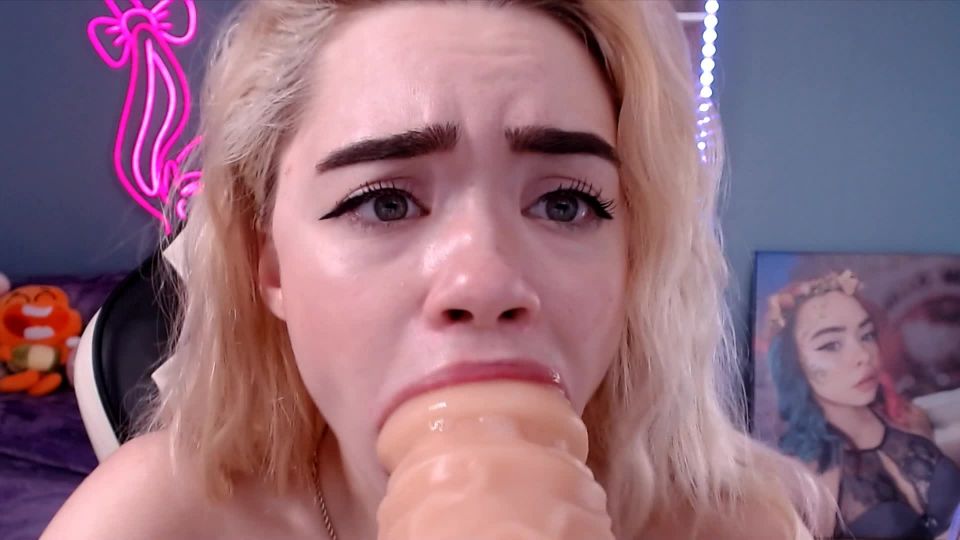 Mia Melon – Triple Sucking Facial - ahegao - solo female 