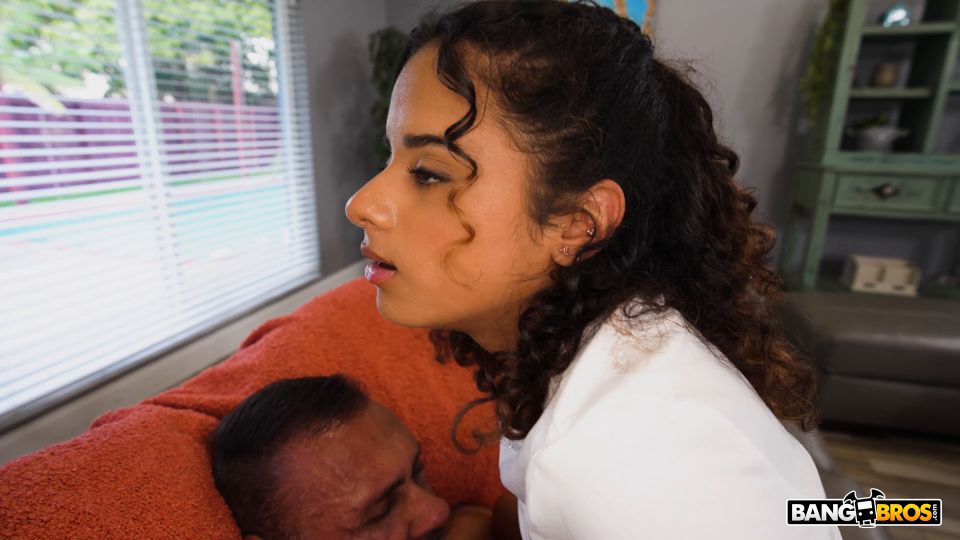 Bang Bros18 25 08 10 Isabella Jules – Full HD