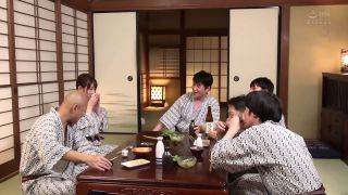 JUR-345 中途の人妻社員が肉便器と化すまで、部署全員で輪●し続ける温泉旅行。 二羽紗愛