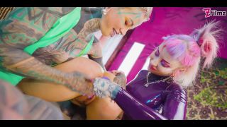 6210 Anuskatzz Morea Negro y Kellie Panther domina con...