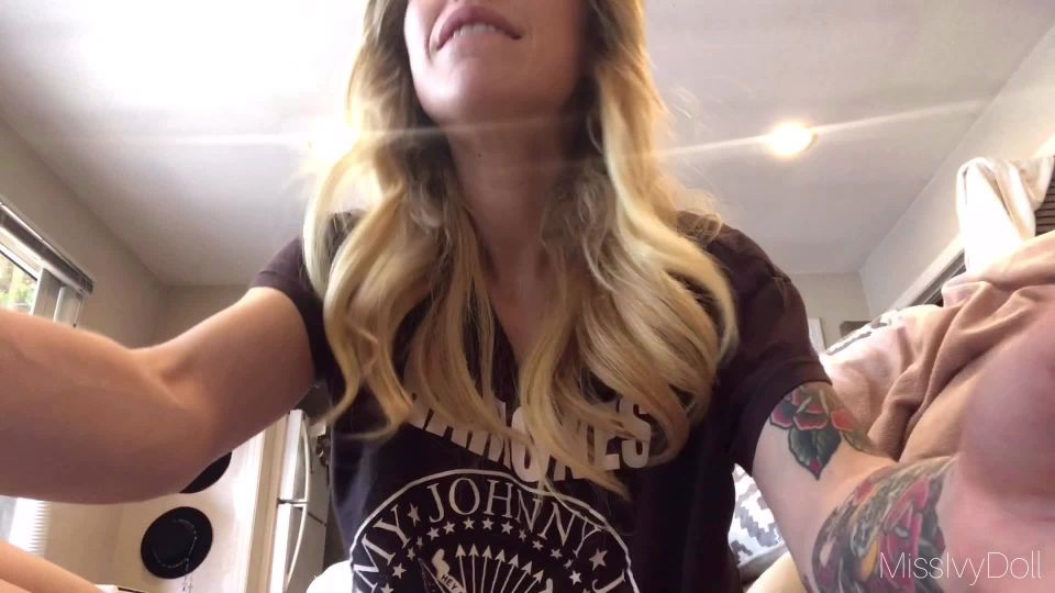 MissIvyDoll - Pies GFE Cum - FullHD 1080P