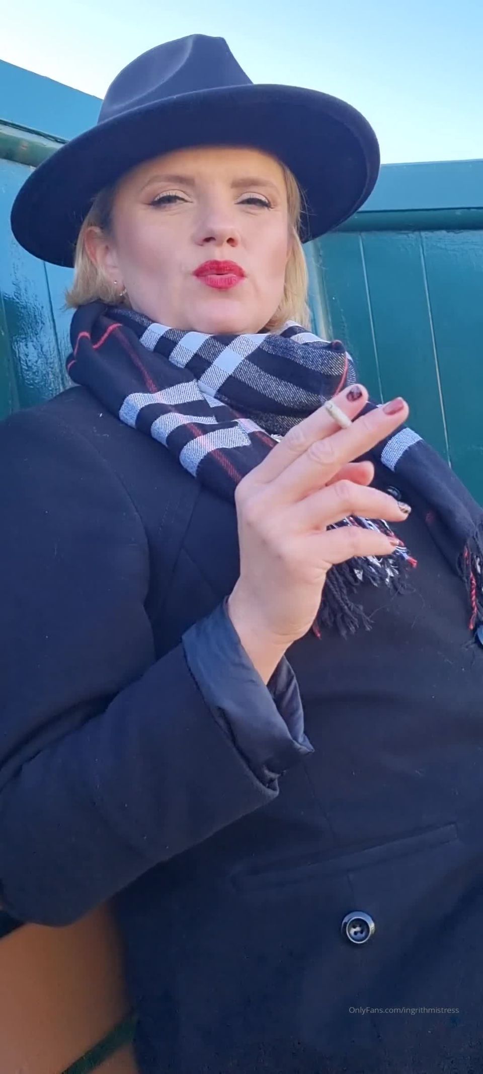 MISTRESS INGRITH - Smoking On The Beachfront.