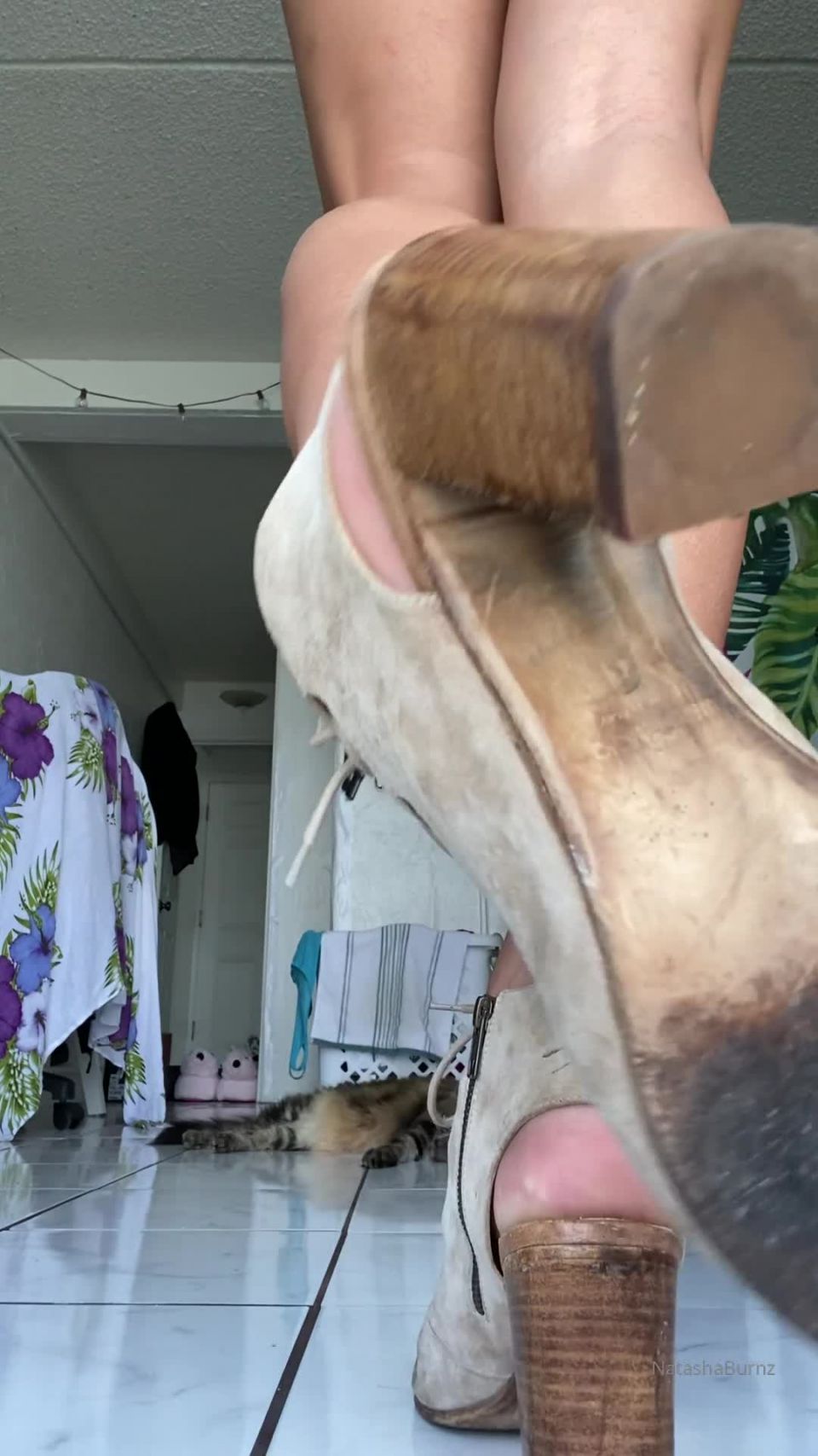 xxx video clip 29 veiny feet fetish feet porn | These Are An Old Pair Of Clubbing Heels Good For Dancing In - GODDESS TALL TASHA | feet