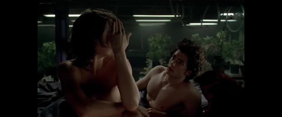 Marie-Josee Croze – Ararat (2002) - (Porno de Celebridad)