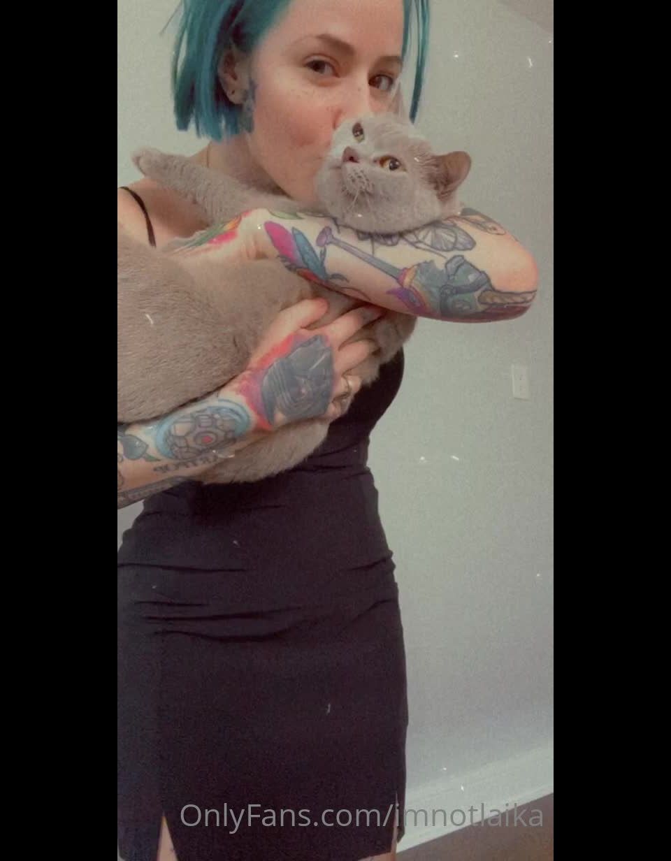 L A I K A - sleepylaika () Sleepylaika - trying on more clothes a bunch of you guys asked to see more i have like more outfits 15-07-2020