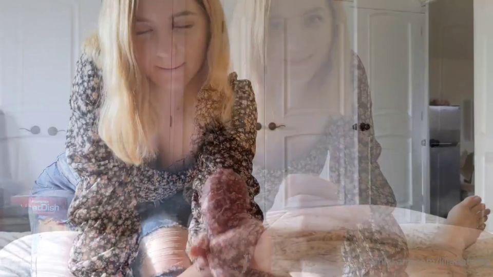 Lilianafenty tu Gf entra en ti haciendo el tonto con su loción y por supuesto (Porno de Amateur)