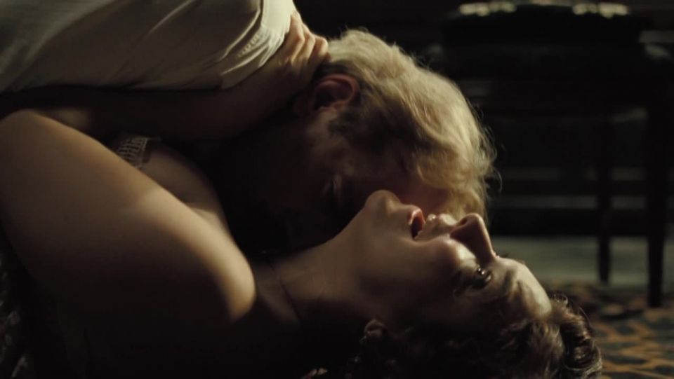 Laura Harring – Love in the Time of Cholera (2007) HD 720p!!!