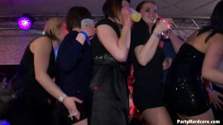 Party Hardcore Vol 70 Part 2 (Party)