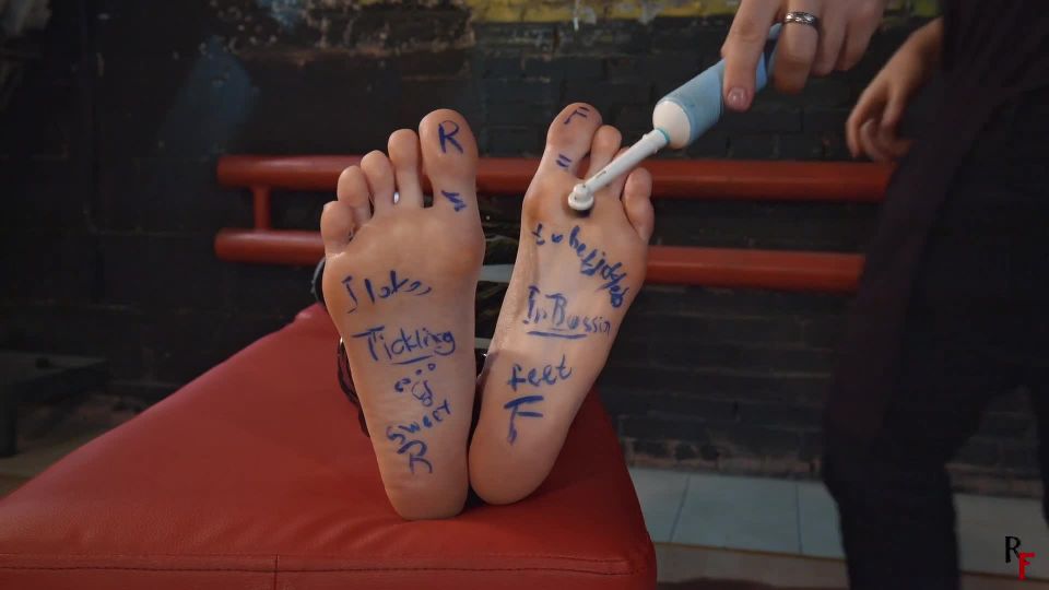 free xxx video 39 Fashion Model – Mummification tickling session on muscle porno molodoy hardcore hd