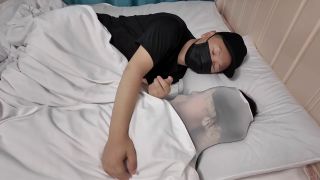 李大侠 女井捕获之美丽女井被连续诱拐和囚禁 杨若琳 (Fetish porn)