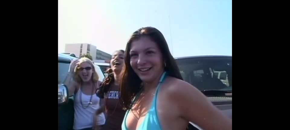 clip 31  Girls Gone Wild: Endless Spring Break #10 (432p), lesbian and solo movies on solo female