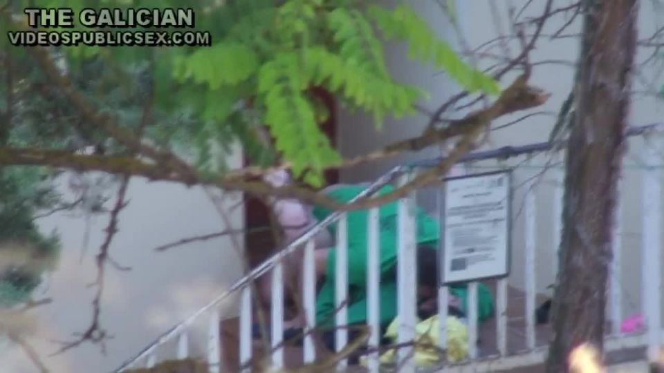 Voyeur - GallegoDía 25  voyeur  voyeur