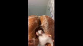 Madison Ivy – 5e8454d1c8efe6d368bd3_source Milf!