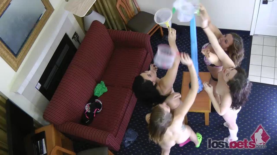 Online tube LostBets 380 Strip Elefino with Sassy Madison Piper and Bex HD