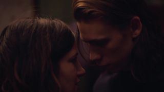 Kathryn Hahn in Mrs. Fletcher 2019 S01E07 WEB