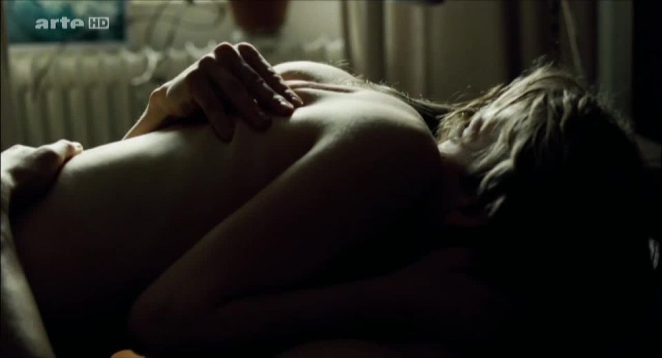 Claudia Eisinger, Anna Graenzer – 13 Semester (2009) HD 720p!!!