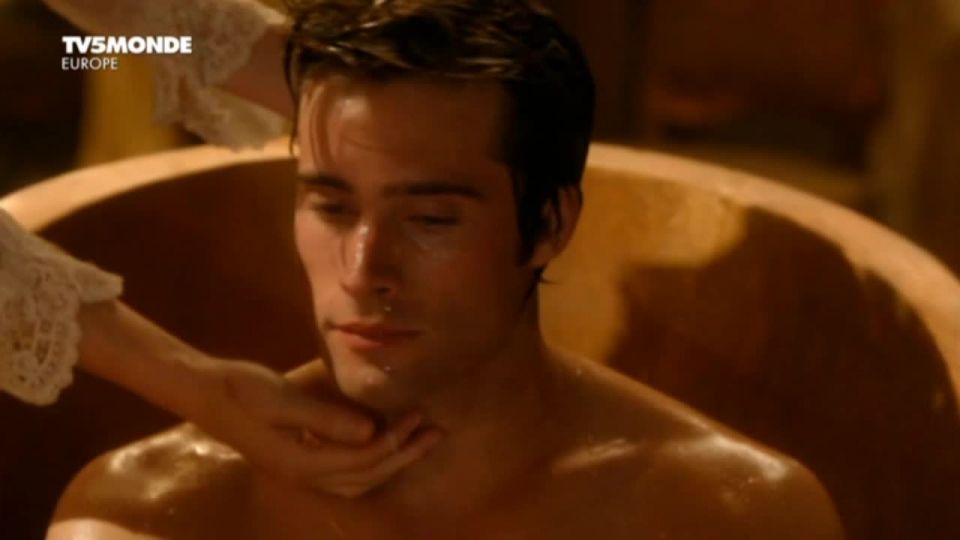 Marie-Josee Croze – La certosa di Parma (2012) HD 720p - (Porno de Celebridad)