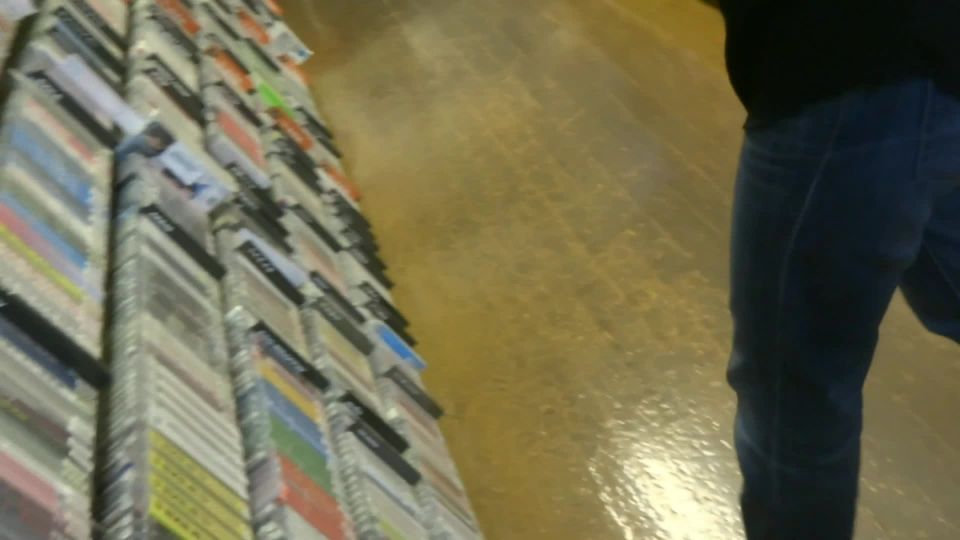 Porn online Voyeur – Downbluse 28 – 15277537