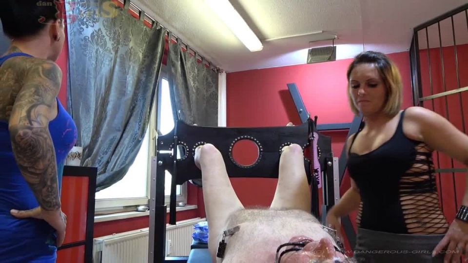 Dangerous-Girls – Get In Our Spittle – Ersaufe Doch Einfach In Unserer Rotze! - Face spitting