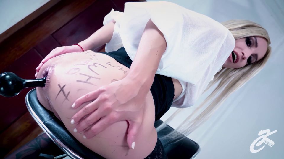 6204 Examen anal Masha Yang estira mi culo y prueba...