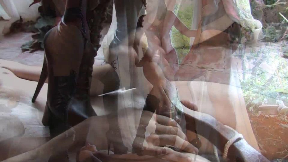 CD - 2010-09-28 - Boot Cum Bitch - Jean Bardot, Kendra James, Megan Jones - 091410bootcum