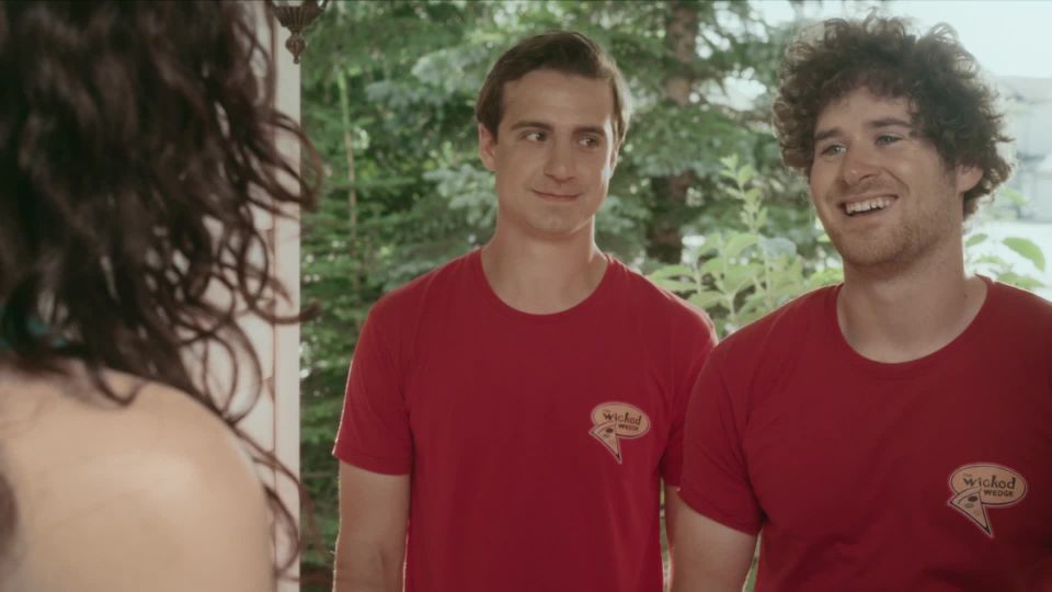 Avaah Blackwell, Leala Selina, Starlise Waschuk, Jessica Zhang - Adventures of a Pizza Guy (2015) HD 1080p!!!