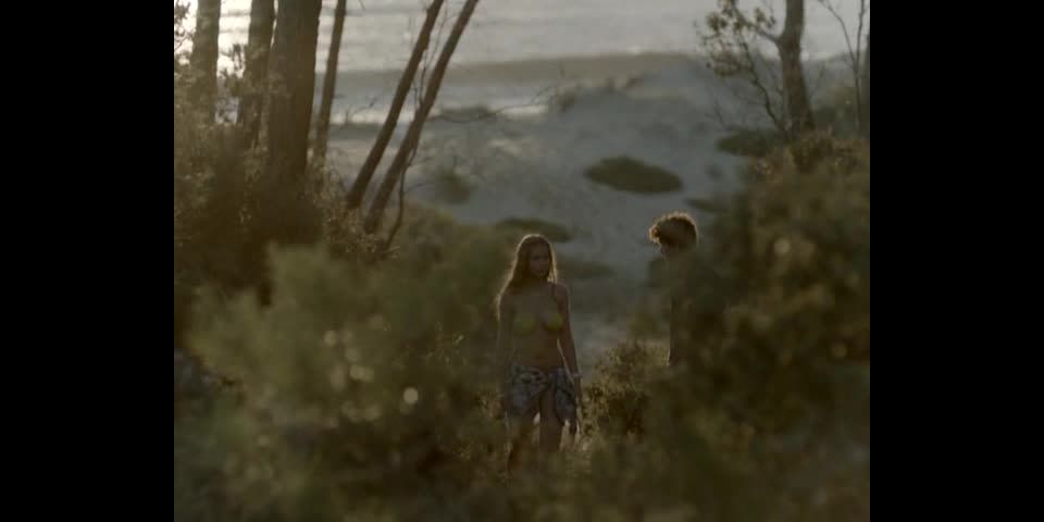 Marie-Ange Casta – Mineurs 27 (2011) - (Porno Celebridad)