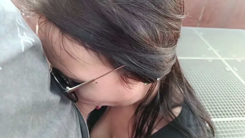 Blowjob Blowjob in the Tower