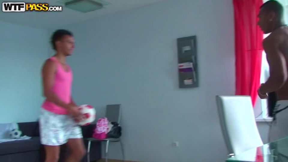 [SITERIP] CollegeFuckParties e255 4262 hd