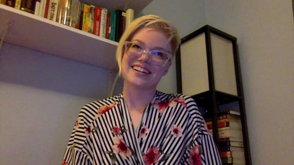 Pearl SinclairPearl Sinclair Get-to-Know-Pearl-Sinclair-10-10-2018