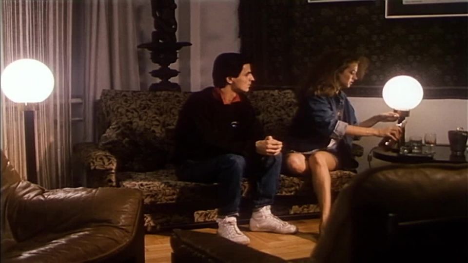 Joanna Trzepiecinska – Sztuka kochania (1989) HD 720p!!!