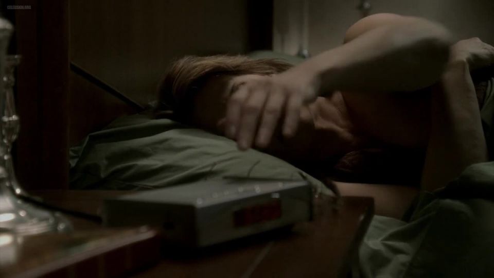 Lorraine Bracco Nude - The Sopranos - s05e01 2004