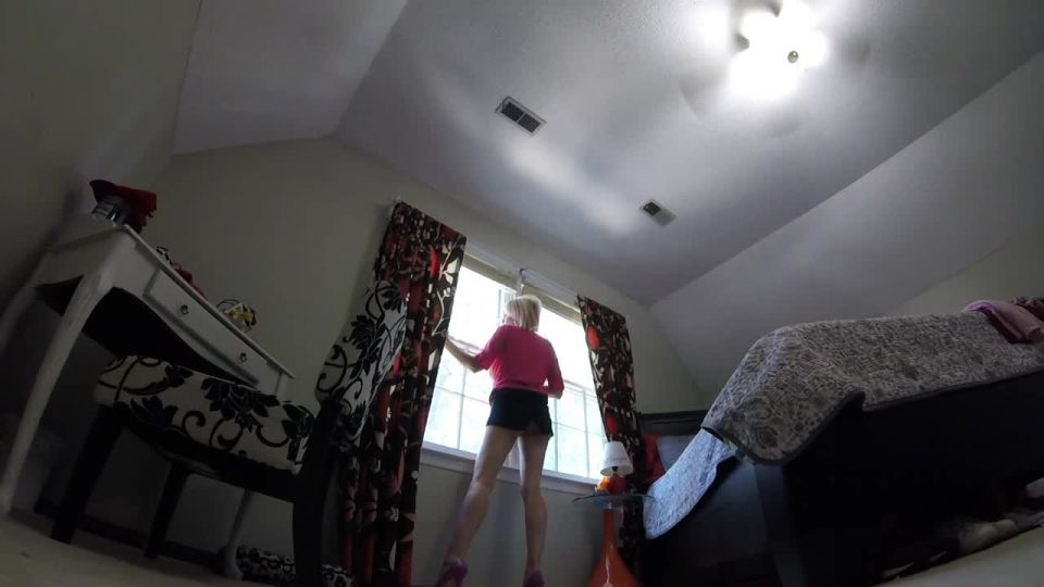 Pt 2 BuddahsPlayground - Upskirt Peeking