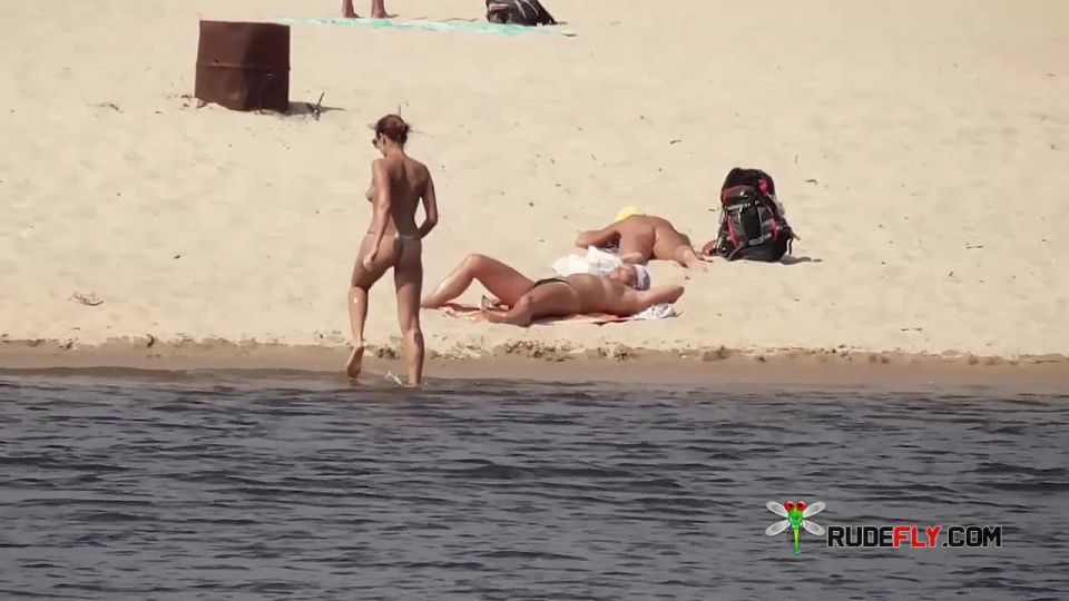 porno video 35 Me Cathy Posing En El Strand Naturista, público anal hardcore en el porno hardcore