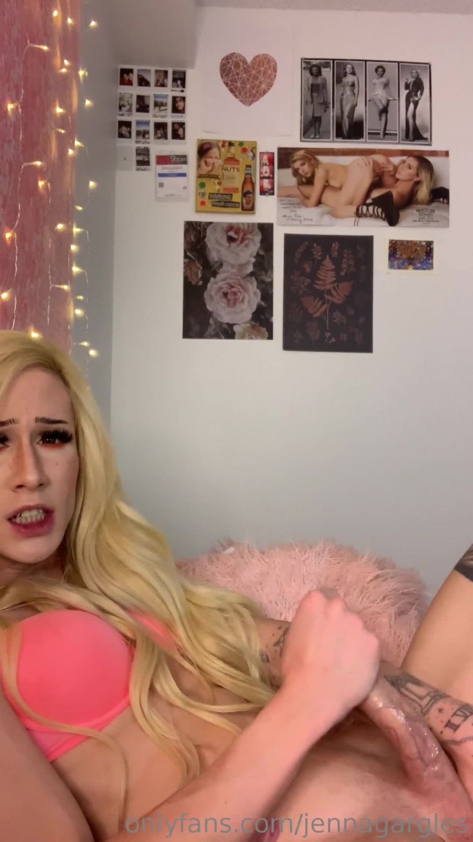 porno online video 47 transexuales porno  Ver Gratis Porno Online – Jenna Gargles (102) (MP4, UltraHD/2K, 1080×1920)  transexuales